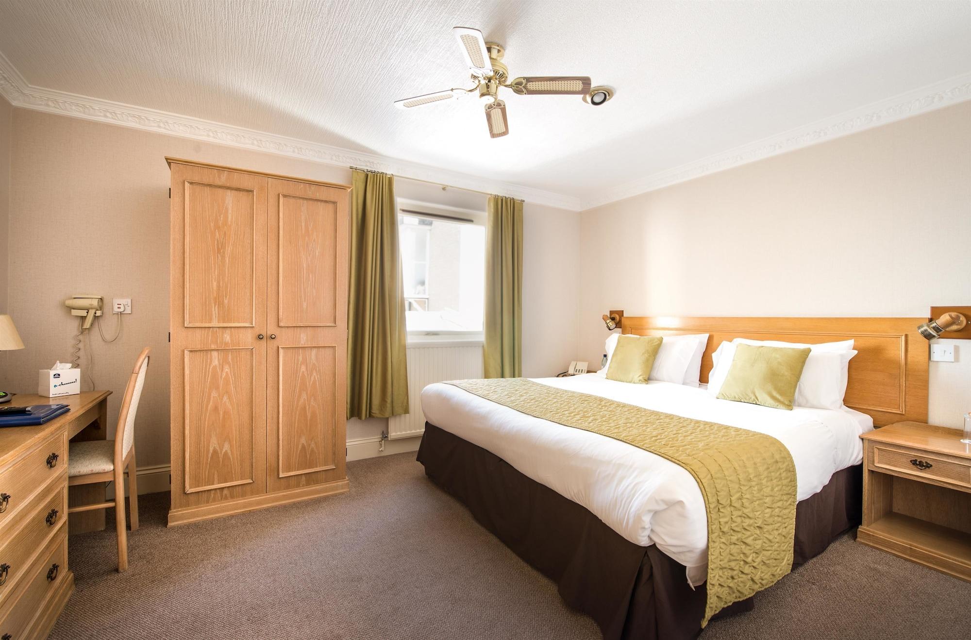 BEST WESTERN New Holmwood Hotel Cowes  Buitenkant foto