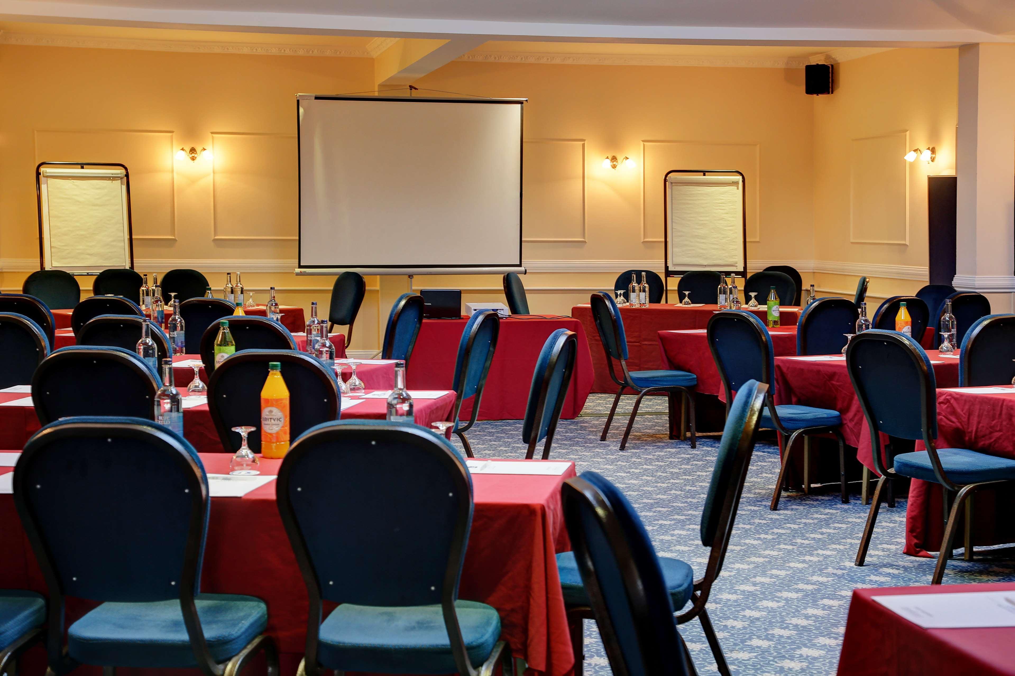 BEST WESTERN New Holmwood Hotel Cowes  Buitenkant foto