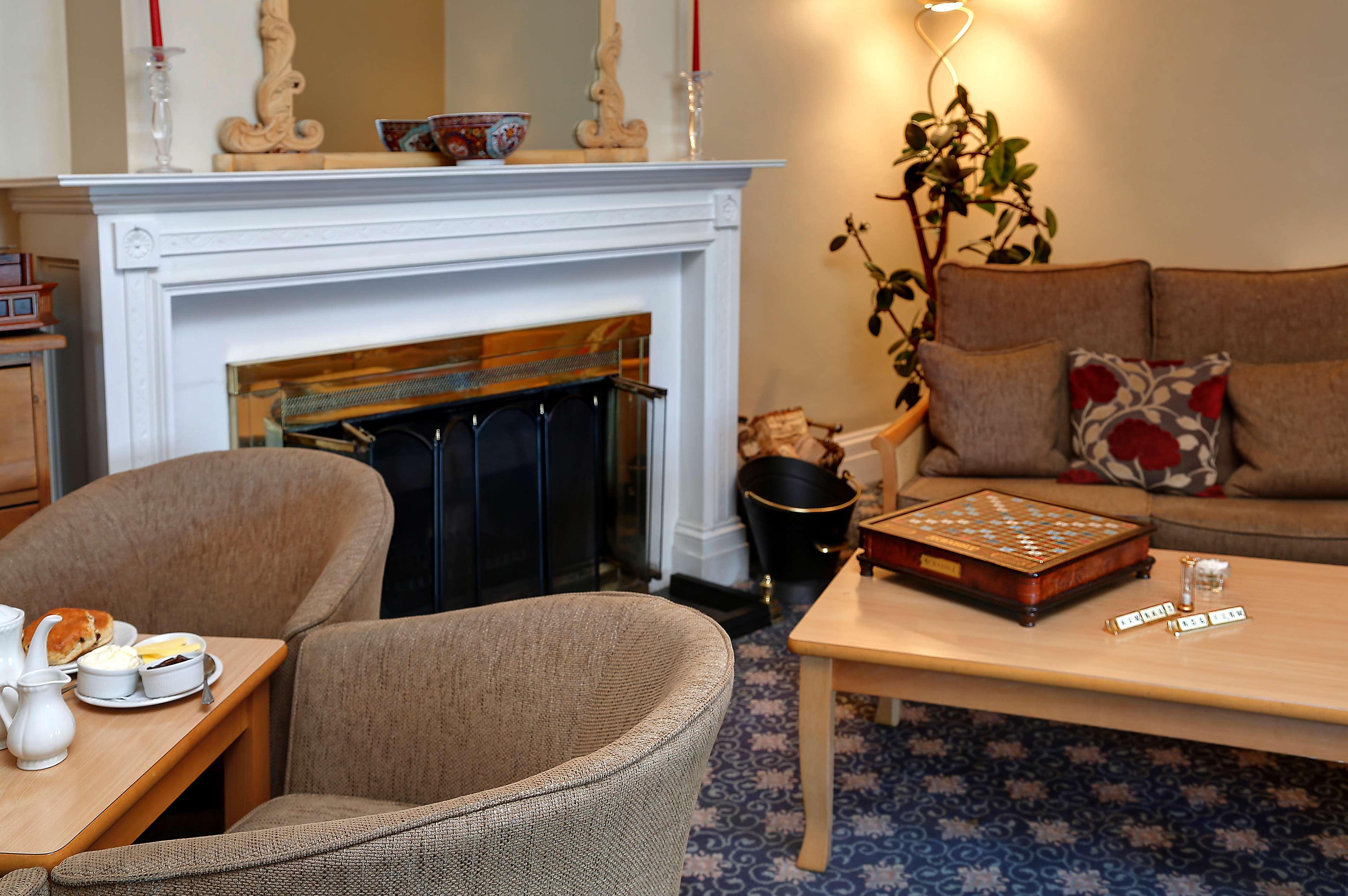 BEST WESTERN New Holmwood Hotel Cowes  Buitenkant foto
