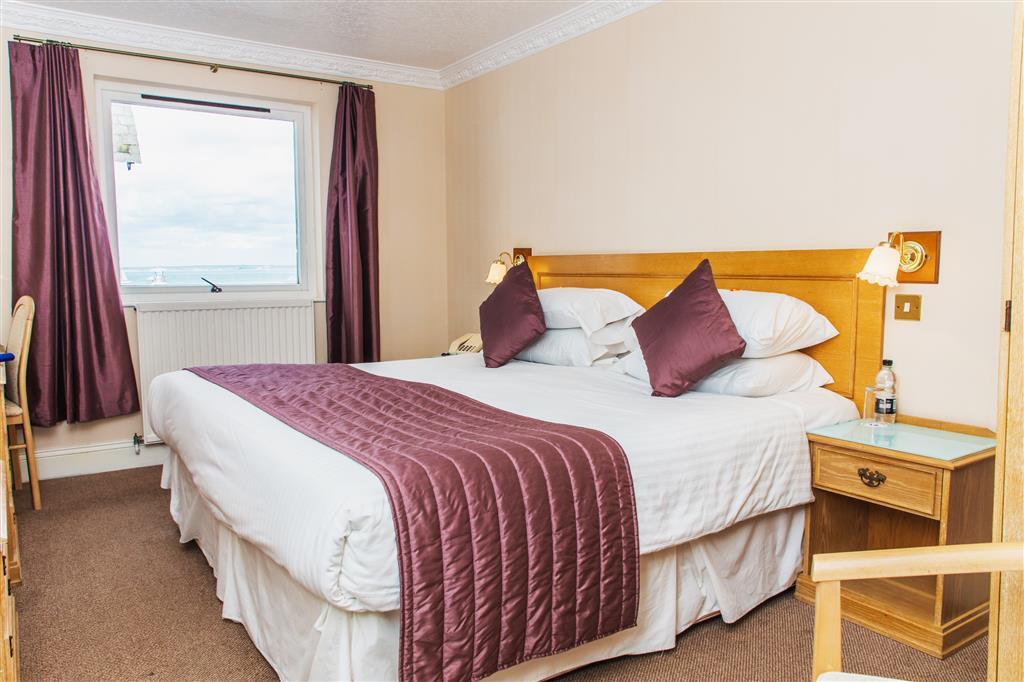 BEST WESTERN New Holmwood Hotel Cowes  Kamer foto