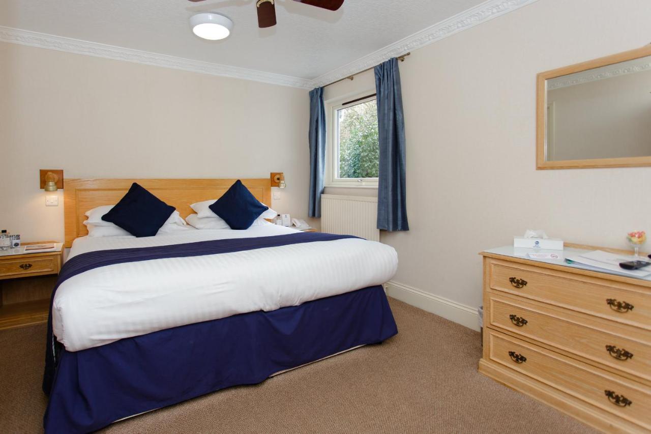 BEST WESTERN New Holmwood Hotel Cowes  Buitenkant foto