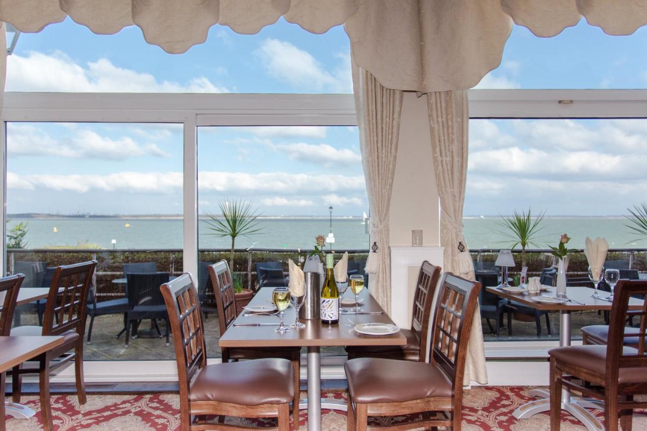 BEST WESTERN New Holmwood Hotel Cowes  Buitenkant foto